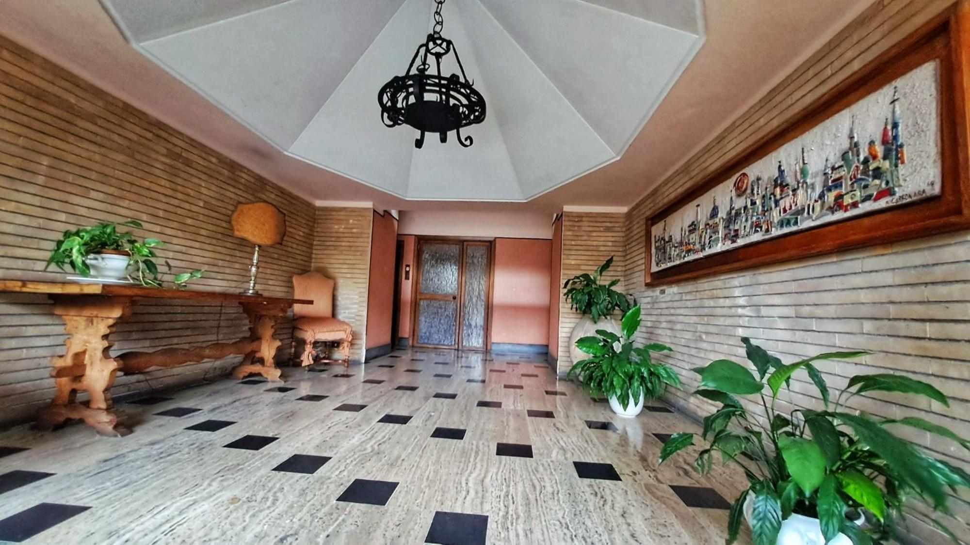 Vinyle Apartment Vatican Rome Bagian luar foto